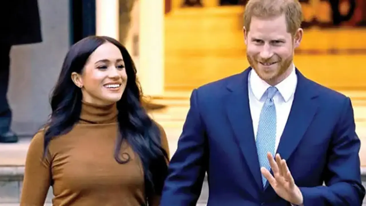 Prens Harry ve Meghan Markle İngiltere'ye geri dönüyor