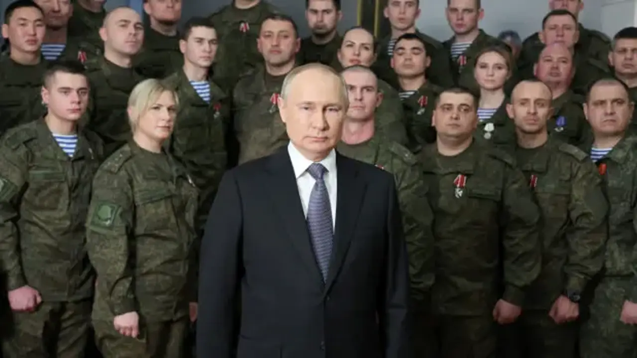 Putin imzayı attı: Rus ordusunda dikkat çeken değişiklik