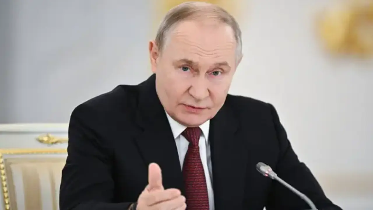 Putin'den vatandaşlarına çağrı: Seçime katılın