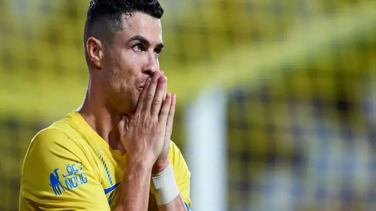 Ronaldo gördüklerine inanamadı: Oğlundaki kartı anında iptal etti!