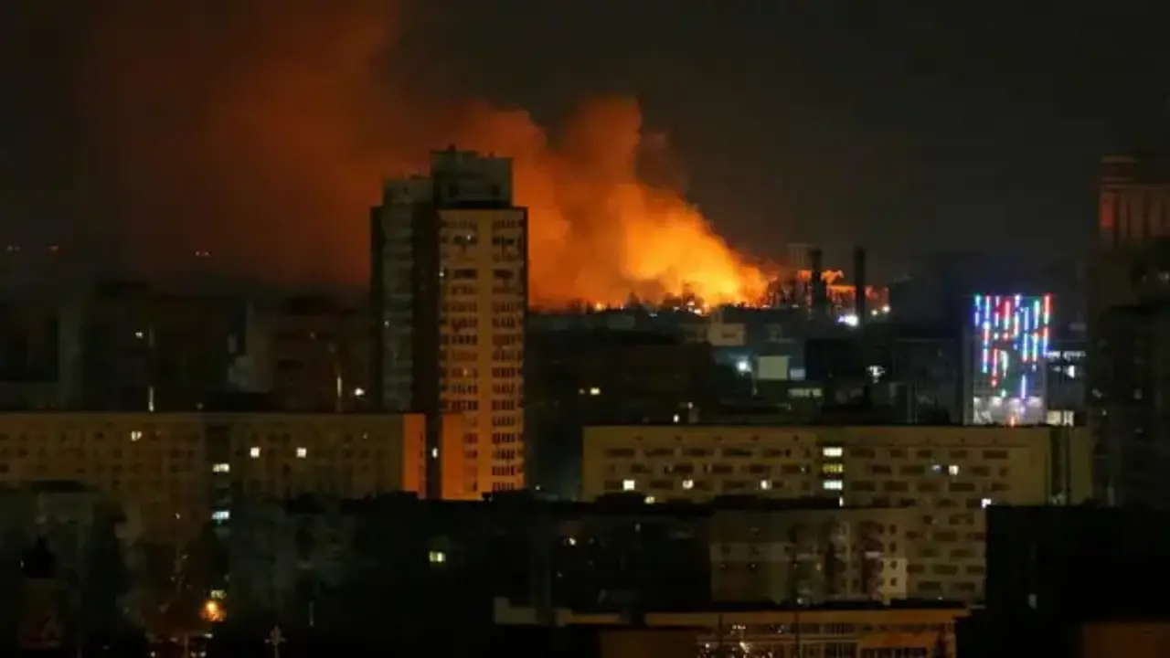 Rusya'dan Kiev'e yoğun hava saldırısı