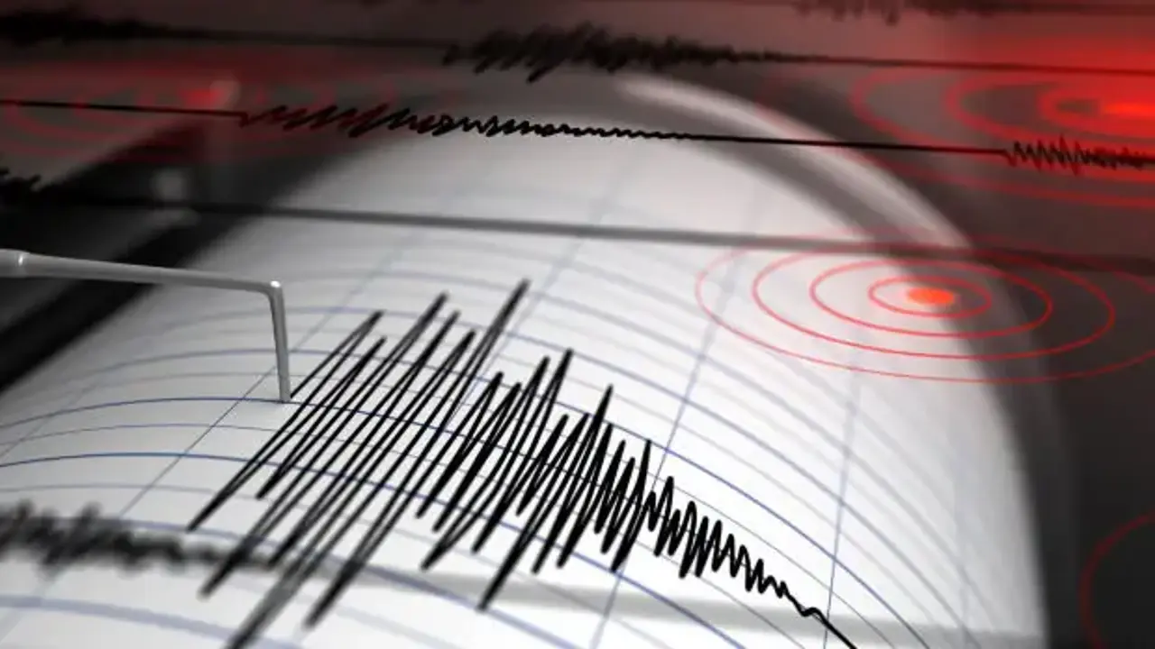 Son dakika: Kahramanmaraş'ta 4.2 büyüklüğünde deprem!