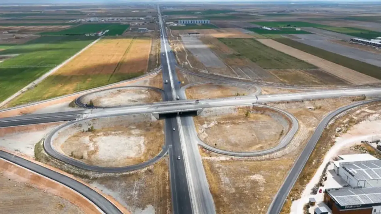 Sürücülerin çilesi bitiyor! Yol 40 dakika kısalacak: Yıllık 1,5 milyar TL tasarruf!