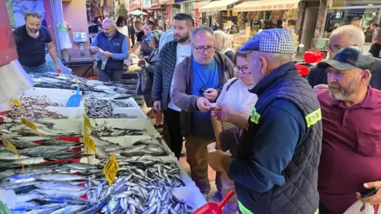 Tanesi 90 TL'ye düşünce vatandaş akın etti!