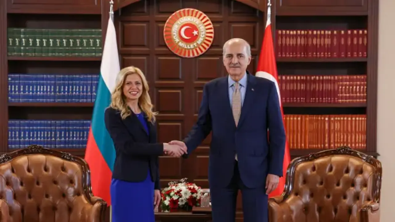 TBMM Başkanı Kurtulmuş, Bulgaristan Ulusal Meclisi Başkanı Dotsova ile görüştü