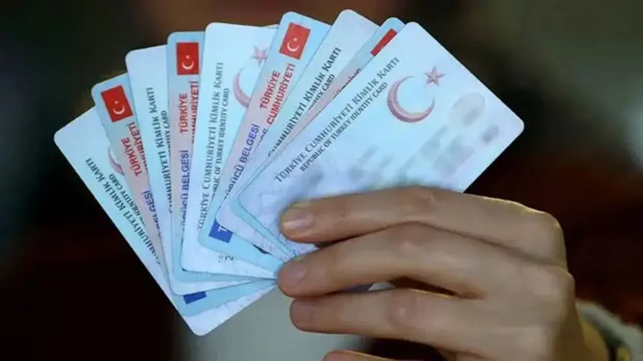 T.C. kimlik kartına yeni özellik geliyor! Artık her yerde kullanabileceksiniz