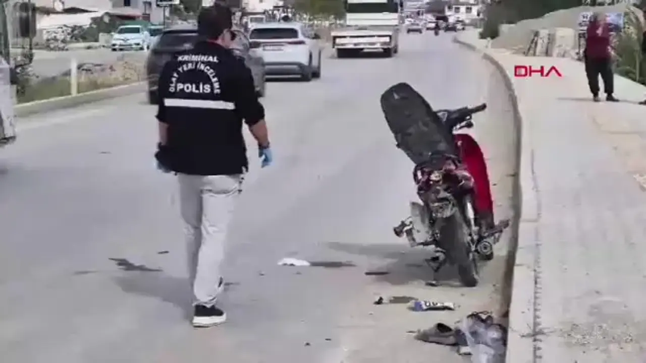 TIR ile motosiklet çarpıştı: Ölü ve yaralılar var