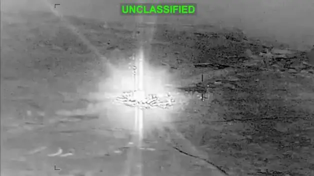 Trump saldıracağız demişti: CENTCOM İran saldırılarının görüntülerini paylaştı!