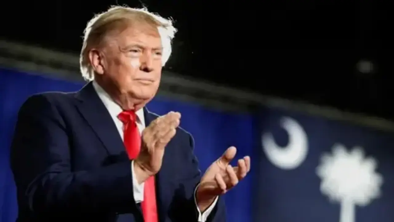 Trump şimdi de bir ülkenin gölüne taktı