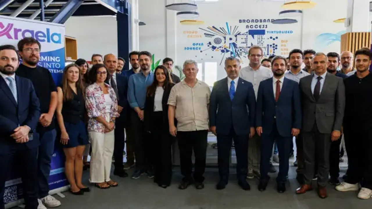 Türk Telekom milli teknoloji vizyonuyla yerli Ar-Ge’de standartları yükseltiyor