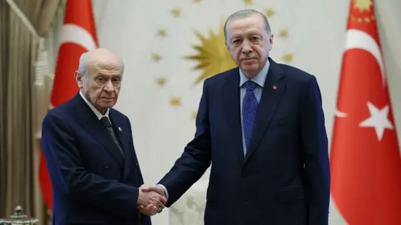 Türkiye'de tarihi dönüm noktası! MHP'den Erdoğan ve Bahçeli mesajı...
