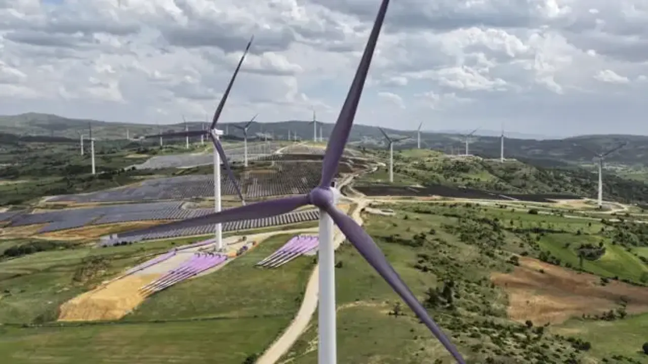 Türkiye'nin elektrik kurulu gücündeki artışın yüzde 88'i yenilenebilir kaynaklardan geldi