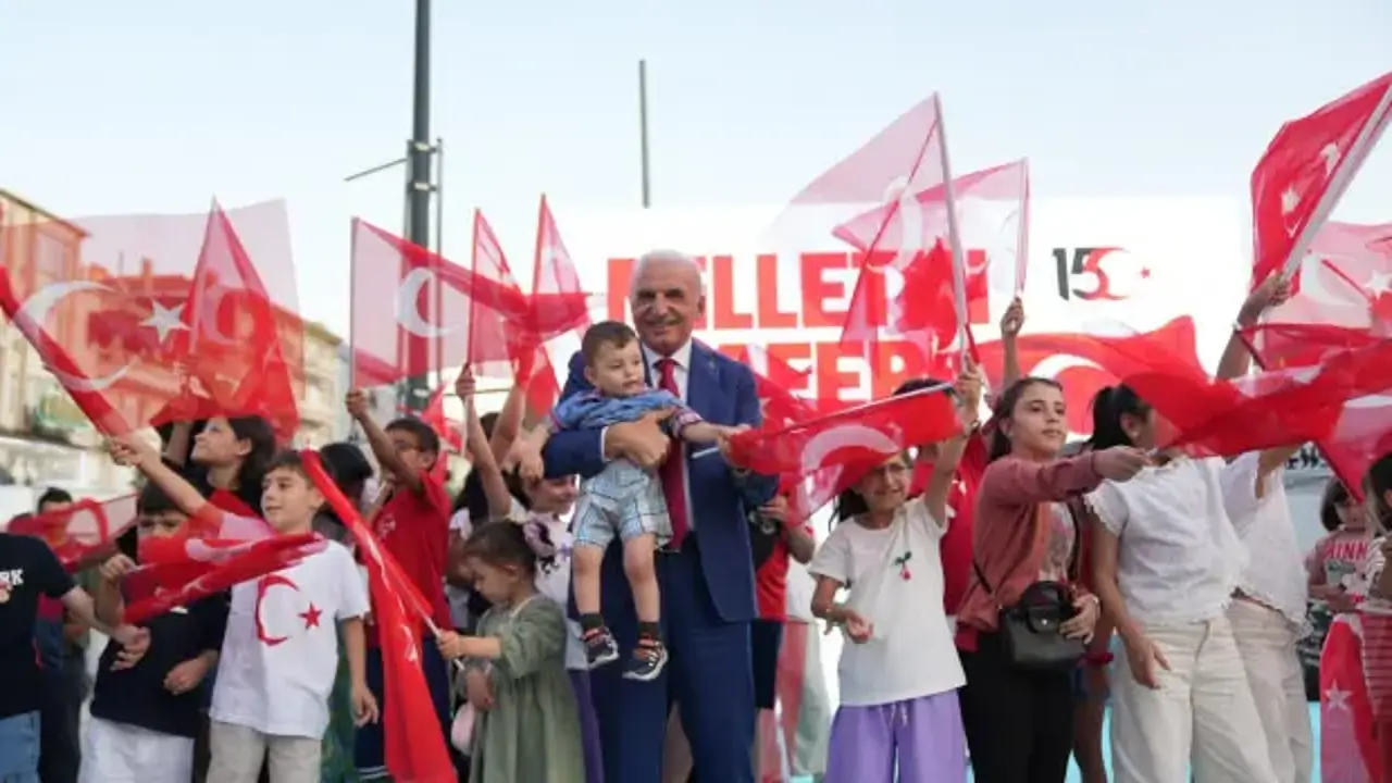 Ümraniye, 15 Temmuz demokrasi destanının 10. yılında tek yürek!