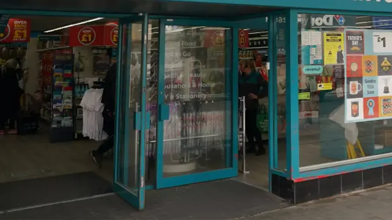 Ünlü market zinciri satılıyor! Dev şirket 1 Euro'ya satın almıştı