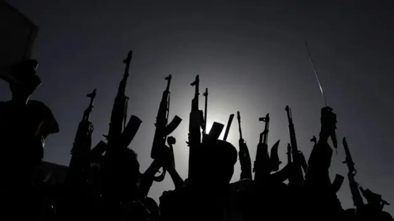 Yemen ordusu, Husileri vurdu