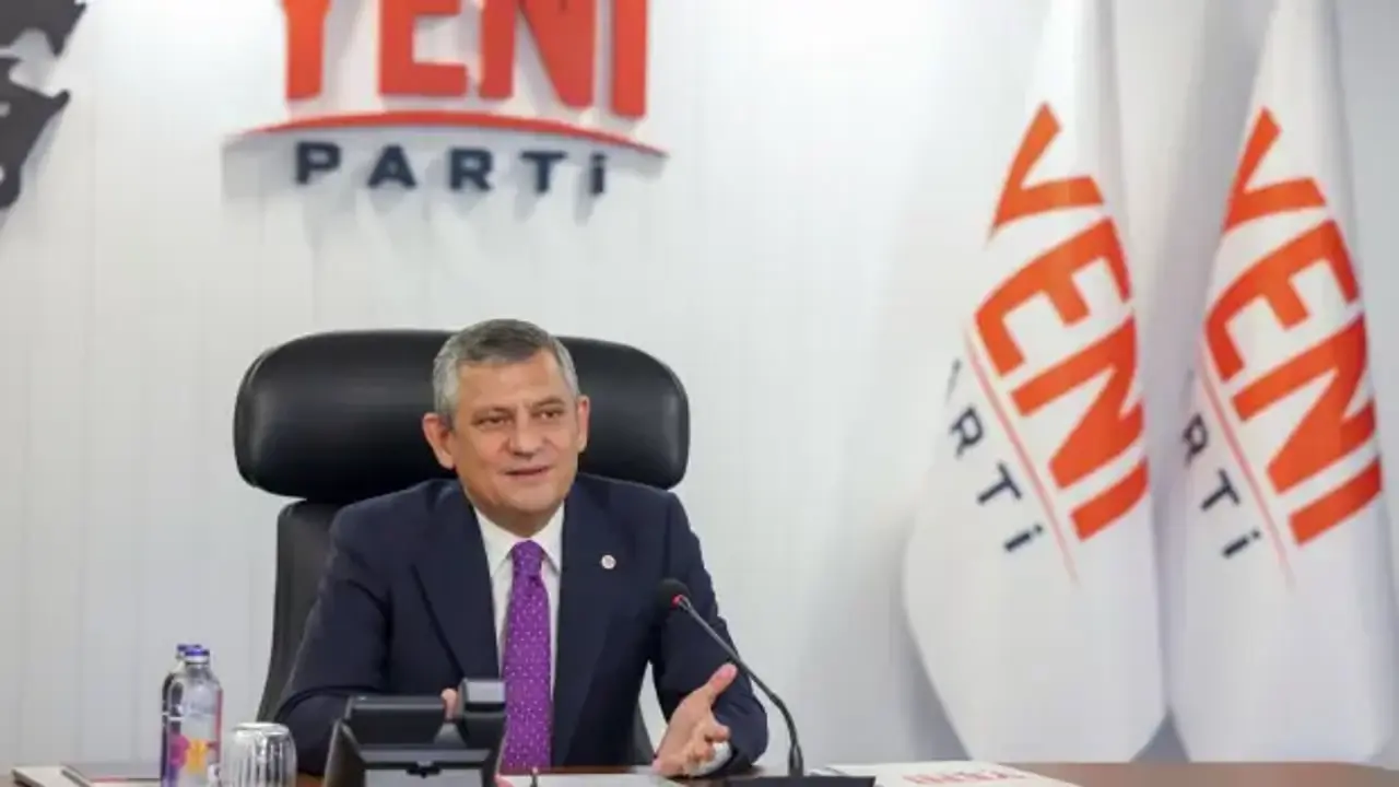 Yeni Parti’nin ismi değişecek mi? Özgür Özel’den açıklama