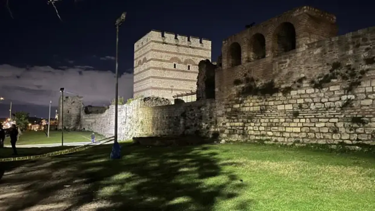 Zeytinburnu'nda surlarda erkek cesedi bulundu